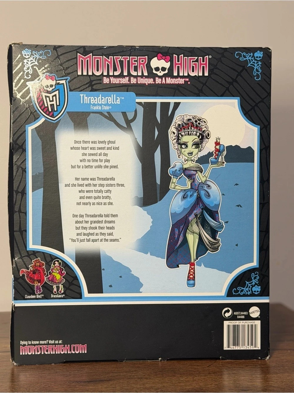 Monster High Threadarella - Picture 2 of 8